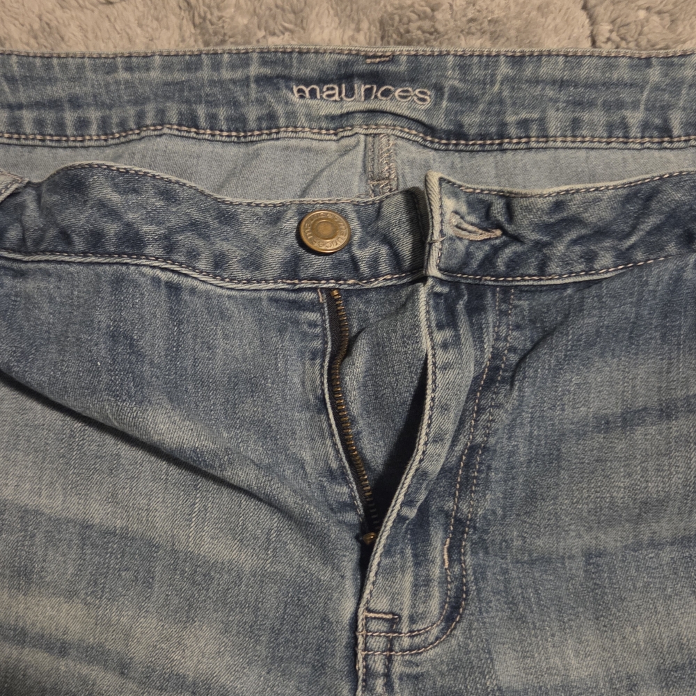 Womans Maurices Classic High-Rise Capri Light Washed Size 22w - Picture 7 of 11